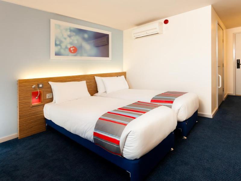 Travelodge Liverpool Central Exchange Street Extérieur photo