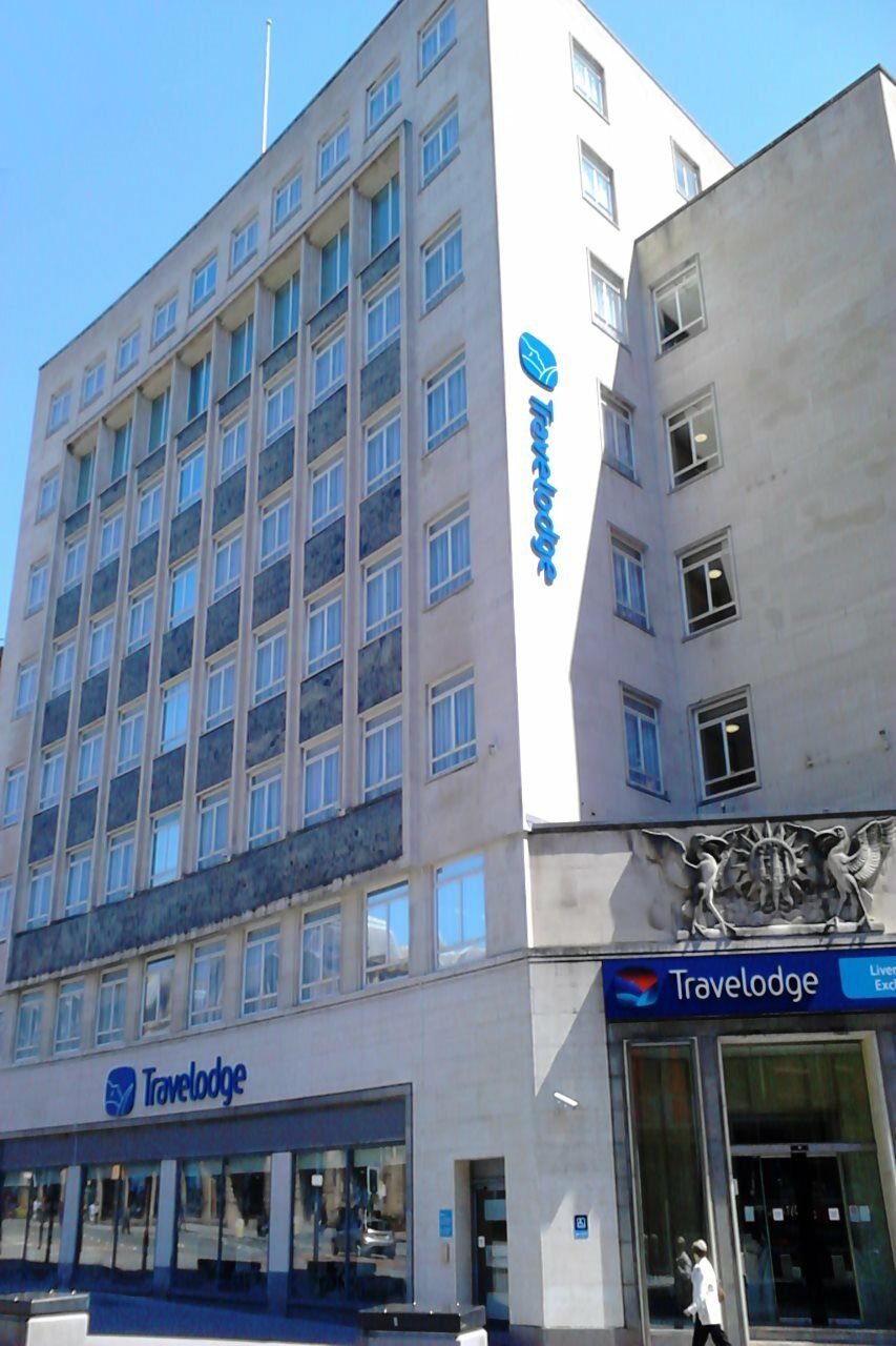 Travelodge Liverpool Central Exchange Street Extérieur photo