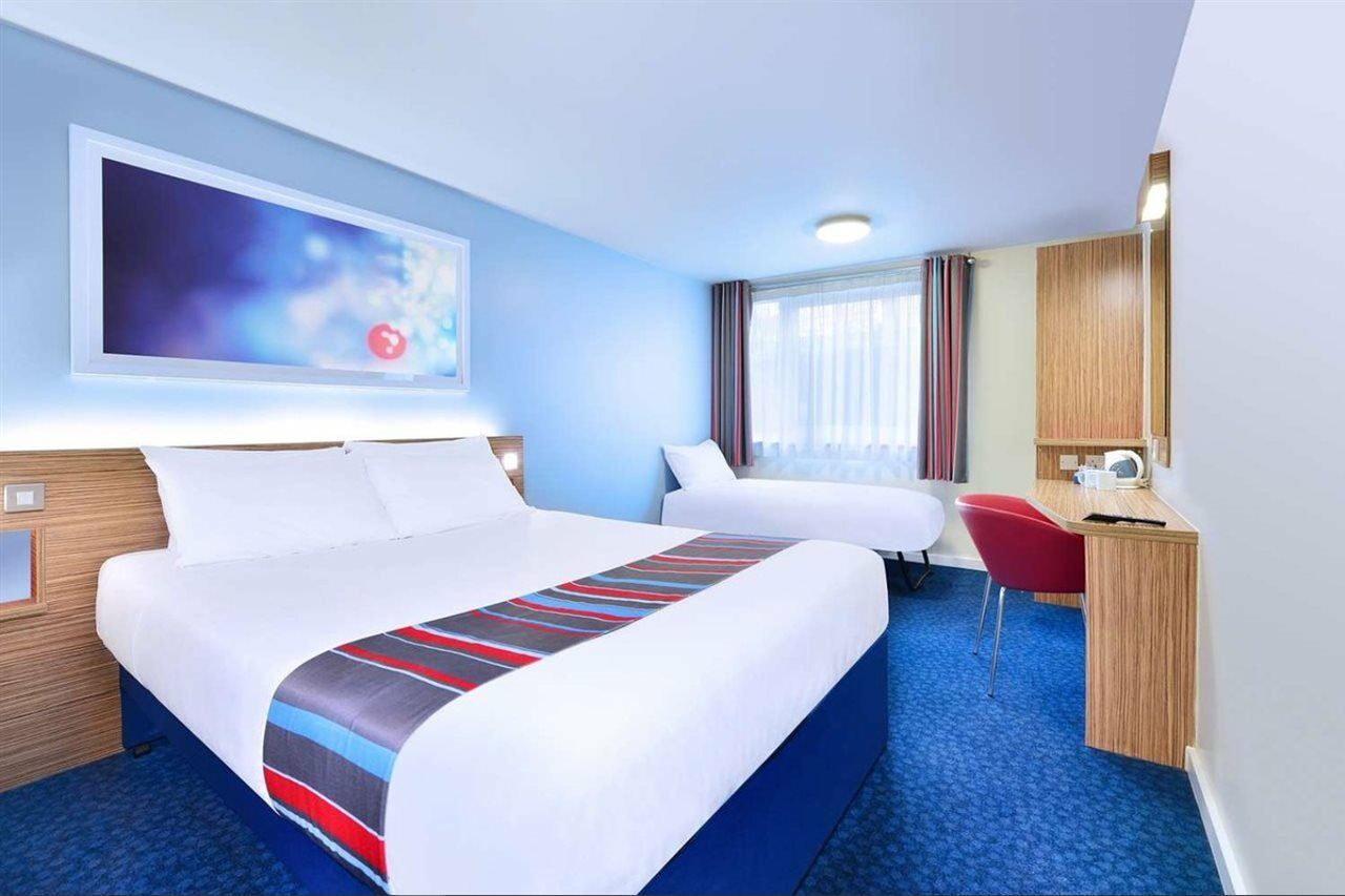 Travelodge Liverpool Central Exchange Street Extérieur photo